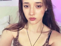 Emilia_R1y