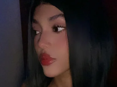 Elara-Nova - Girl 