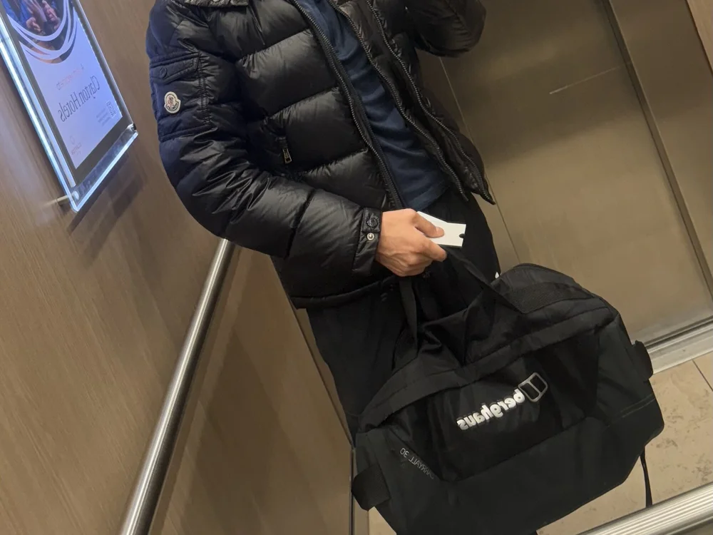 Cheekychap444n Offline chat-huone
