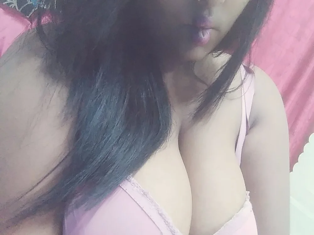 indiandesi4u2's Offline XXX Chat