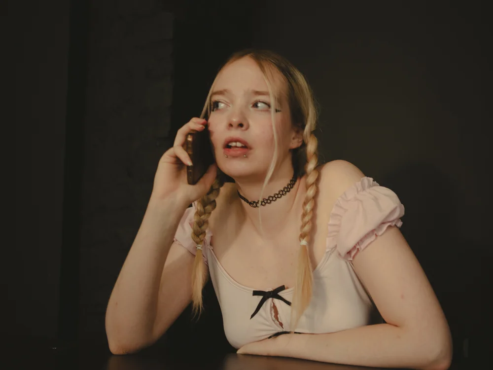 BellaMontgomery – Offline XXX chat