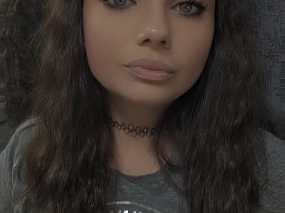 Roxie_Anne Live XXX-chat