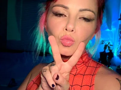 MarlaFknSinger's Offline XXX Chat