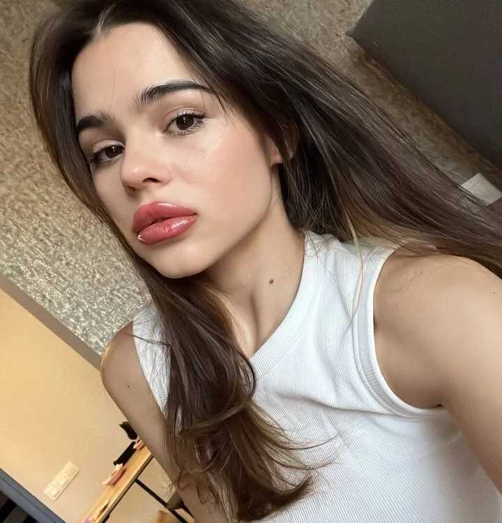 milykitty's Offline XXX Chat