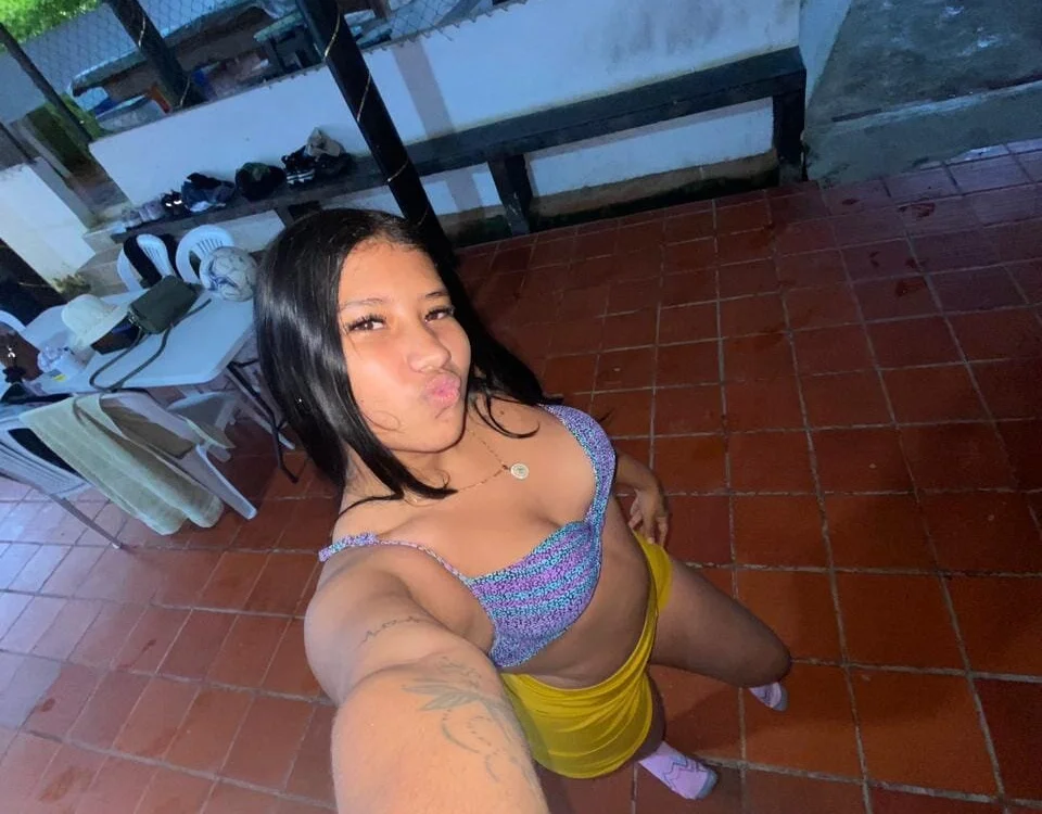 Roxii_bdsm offline chatrum
