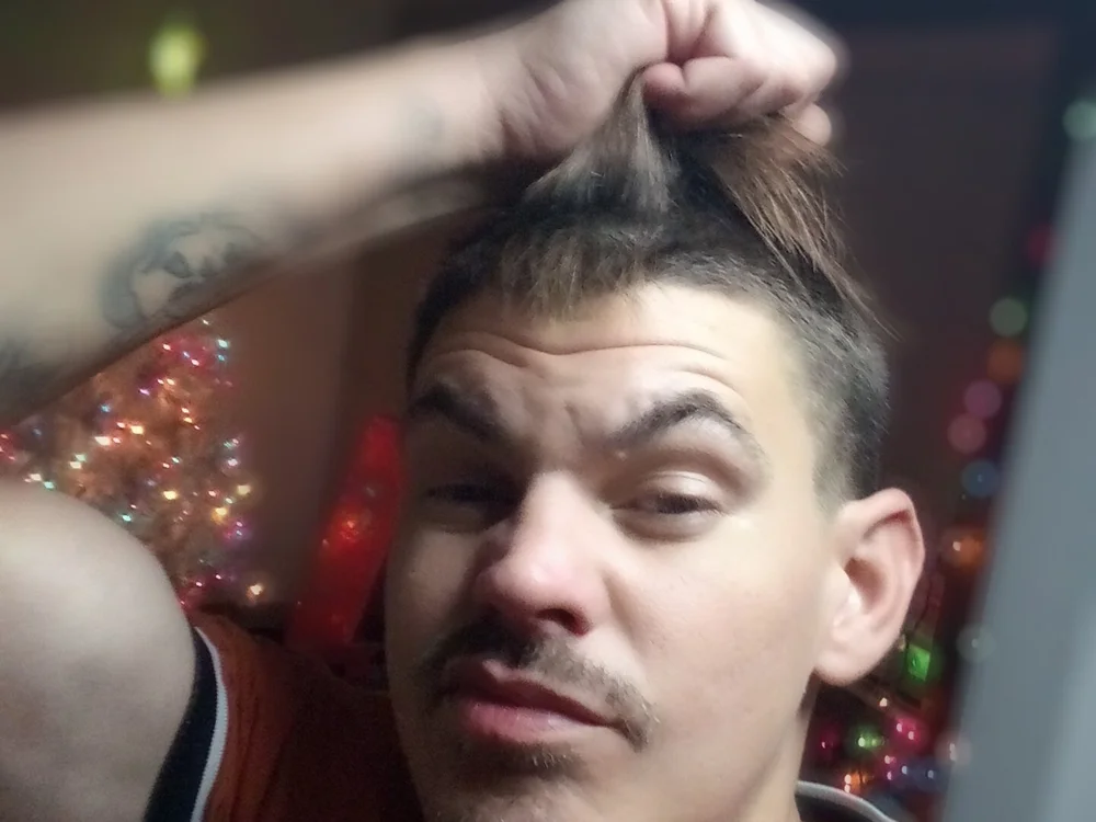 theschisel Chat XXX offline