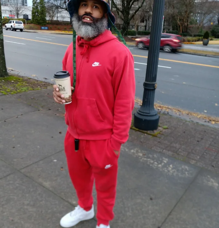 StrokesKing offline chatrum