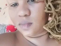 Peachesx25 Adlı Modelin Canlı XXX Sohbeti