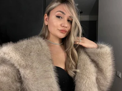 Wineandboobss