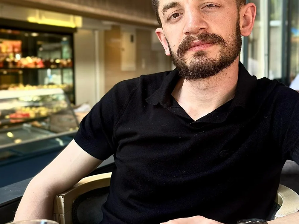 buraktoprakk Adlı Modelin Çevrimdışı XXX Sohbeti