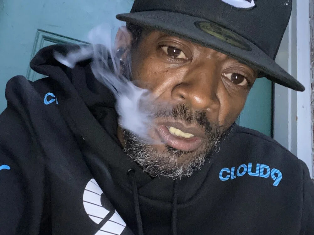 Monsterxefezzyx's Offline XXX Chat