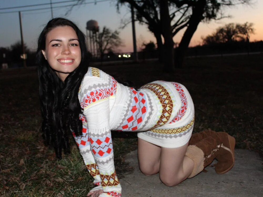 แชท XXX ออฟไลน์ของ liddleparis1