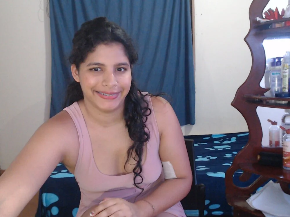 แชท XXX สดของ sexyhot20xxx