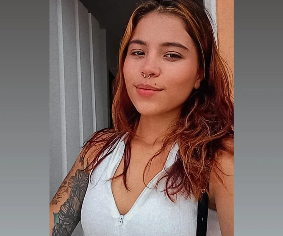 Sara_palmer's Offline XXX Chat