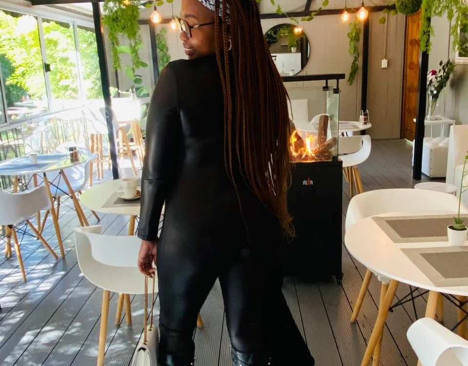 BigBootySimbax 离线XXX聊天