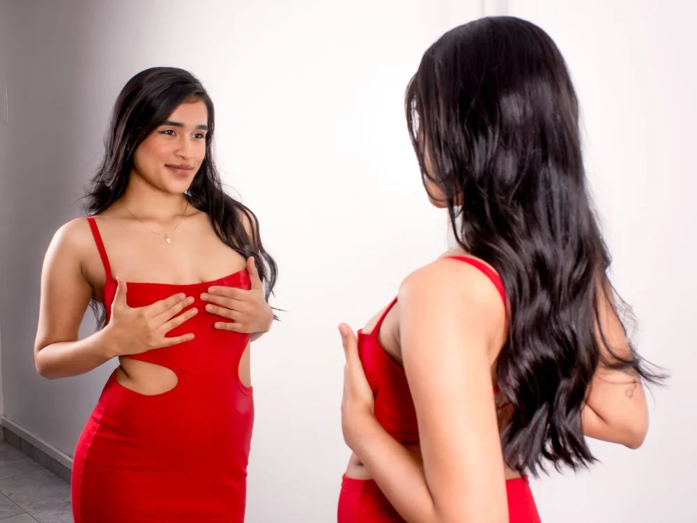 PALOMA_ALVES4's Offline XXX Chat