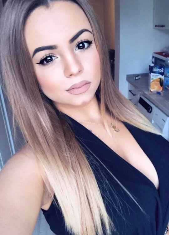 Offline chatovací místnost Bemysugar69