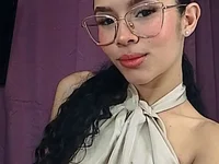 Britany_Sweety's Offline Chat Room