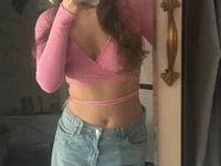 YettaUrive live cam profile - MySuperHot