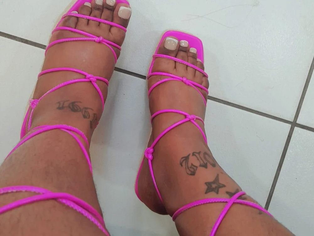 ShavePussyFatAssxx's Offline XXX Chat