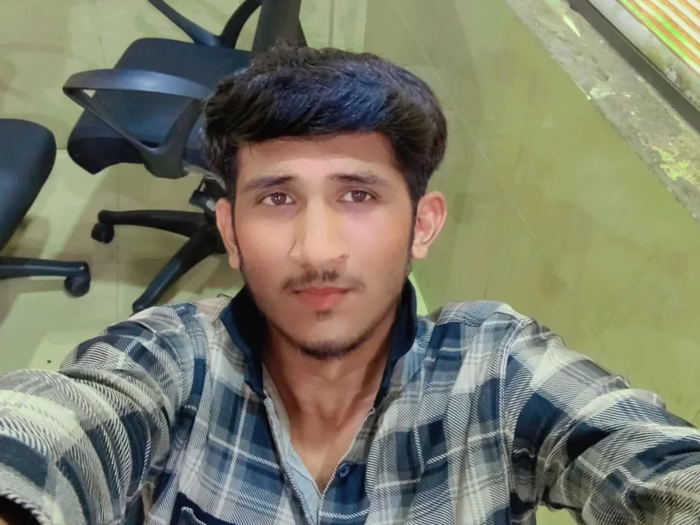 Shaktihwhwh Offline XXX Chat