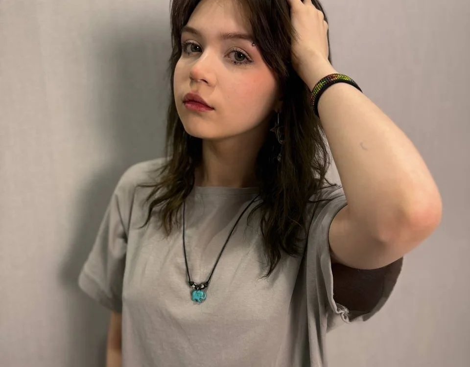 LibbyTuten's Offline Chat Room