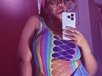 Model ShantelBootyBoobs