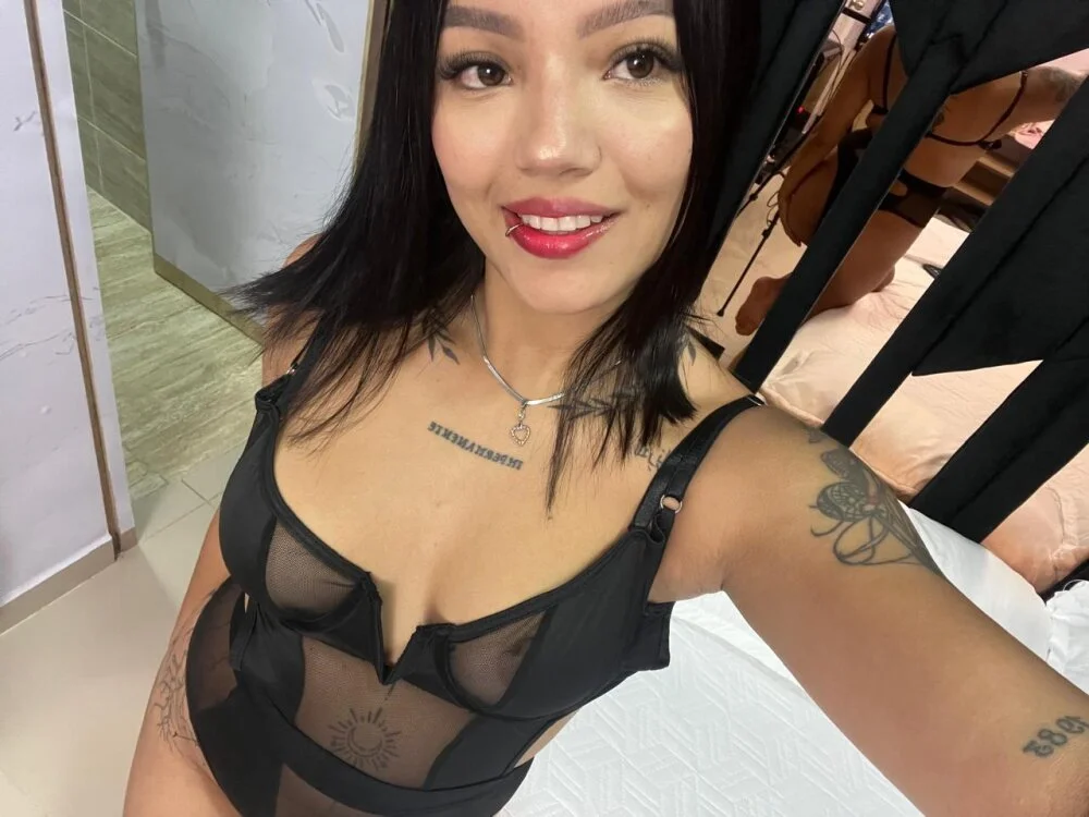 victoria_slam's Offline XXX Chat