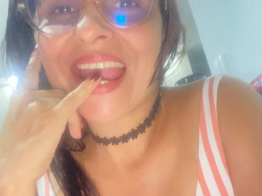 Soffy76's Offline XXX Chat