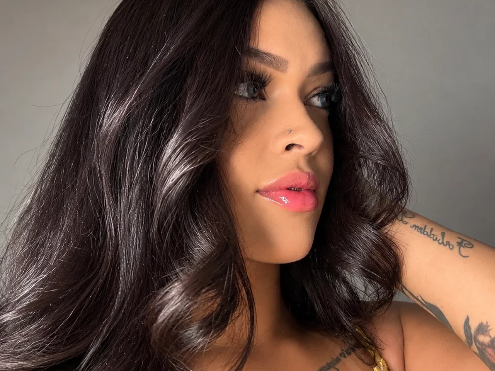 Lyly_Angelll's Offline XXX Chat