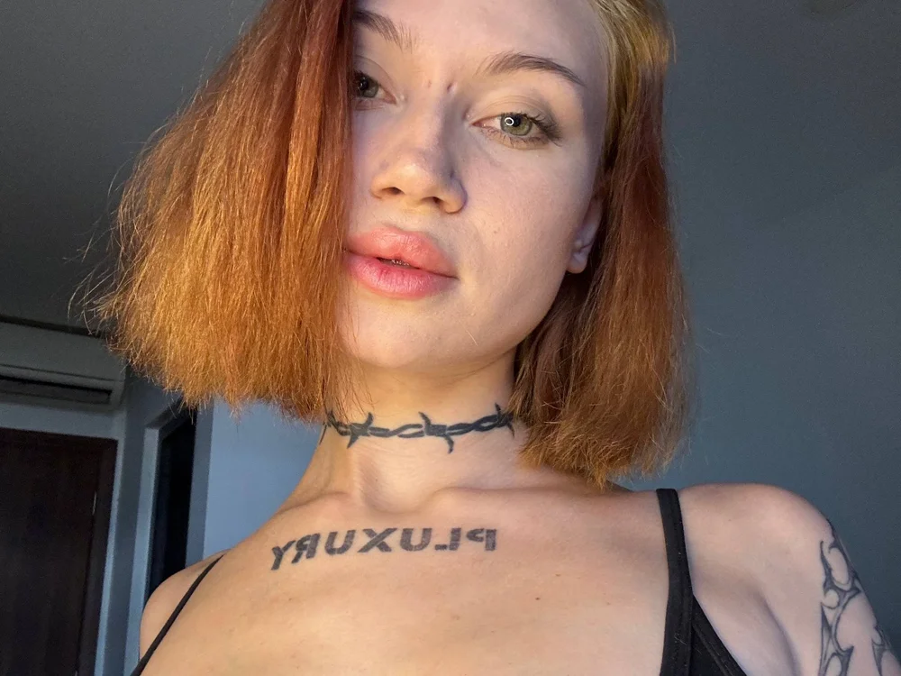 Adalheidis Offline XXX-Chat