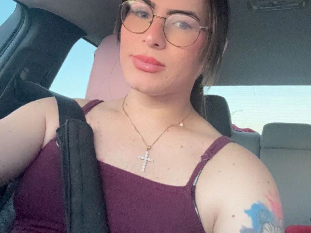 aishacastrots – Offline XXX chat