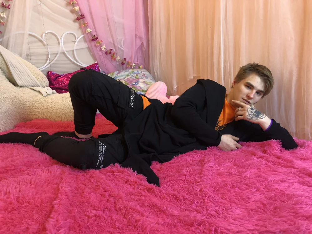 RudyEiden's Offline XXX Chat