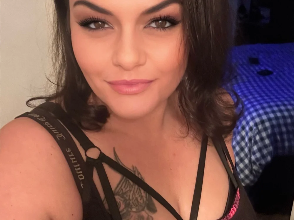 MagicMandi's Offline Chat Room