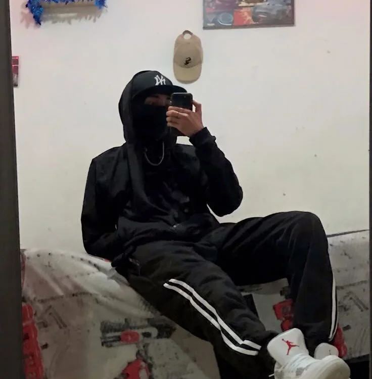 Teixeira_690 offline chatrum