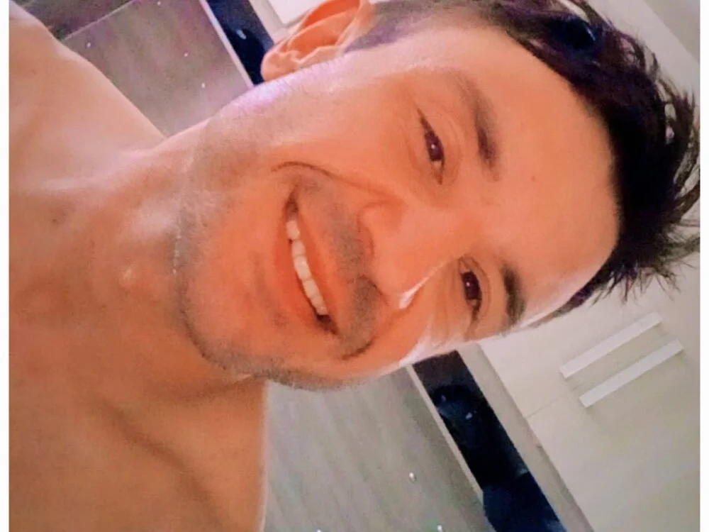 gato_rafaelzn36's Offline XXX Chat