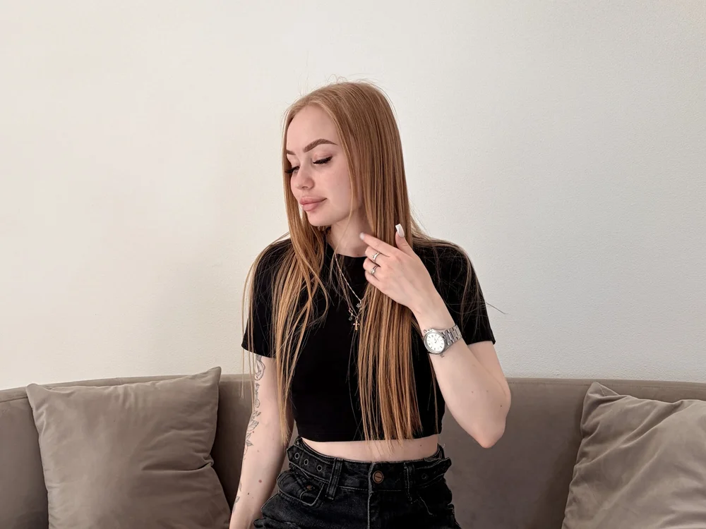 Bilik Sembang Luar Talian KatieCollinsen