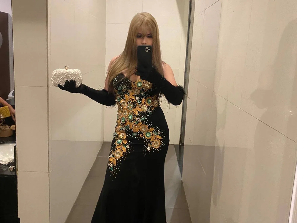 Emma_hugecock23 offline chatrum