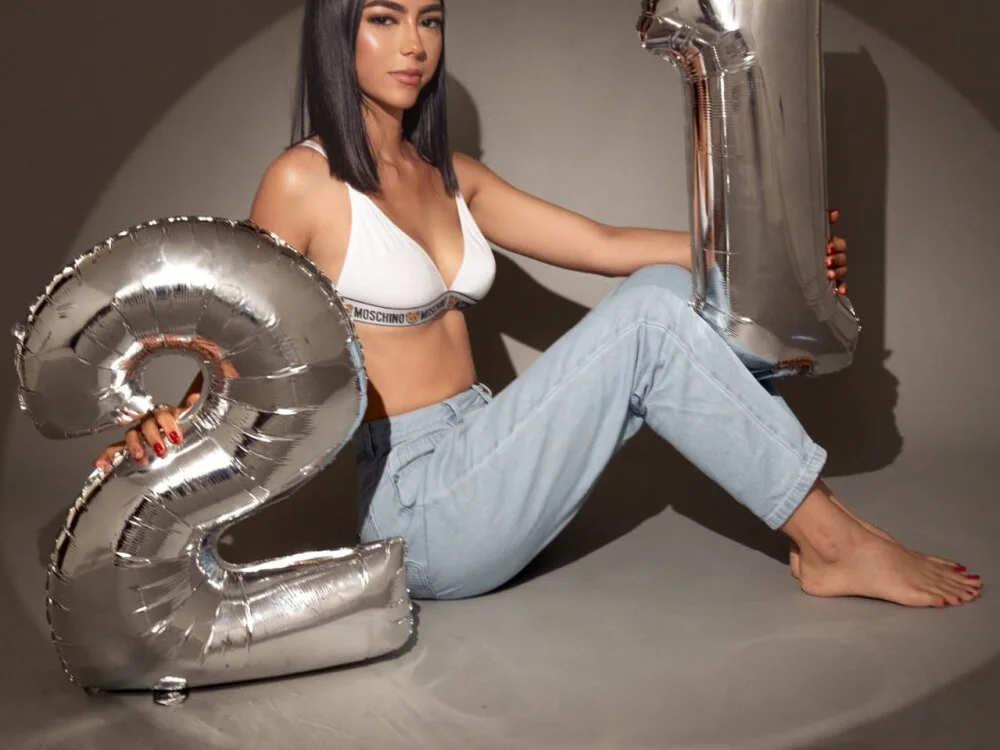 horny_adictionn Offline XXX chat