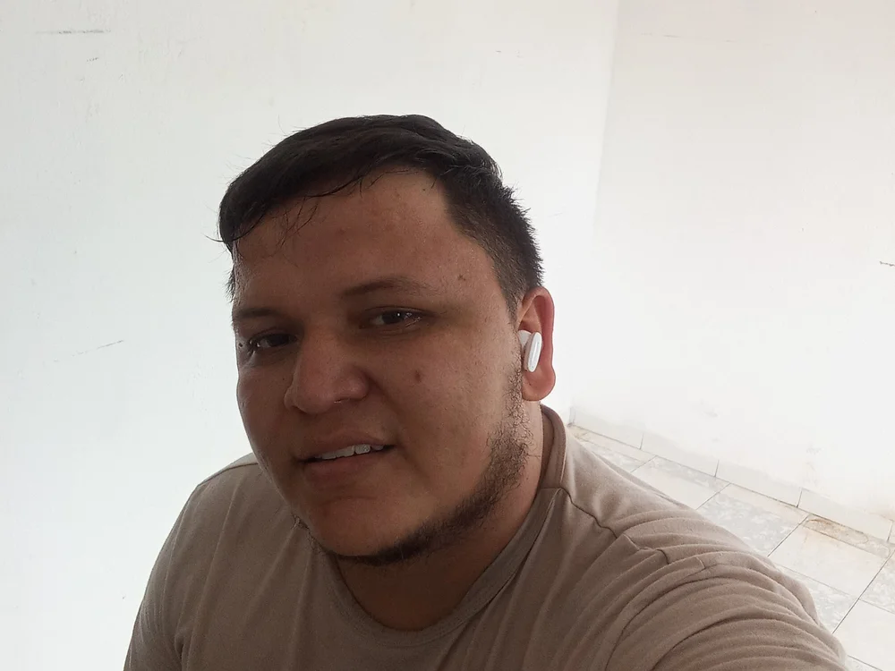 Dani_Men15 offline chatrum