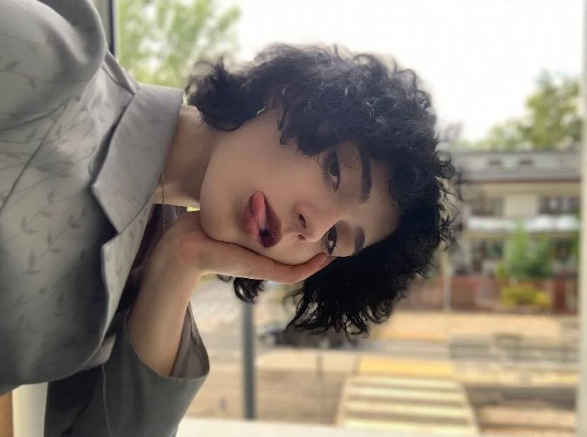 Curlydicklover Offline Chatraum