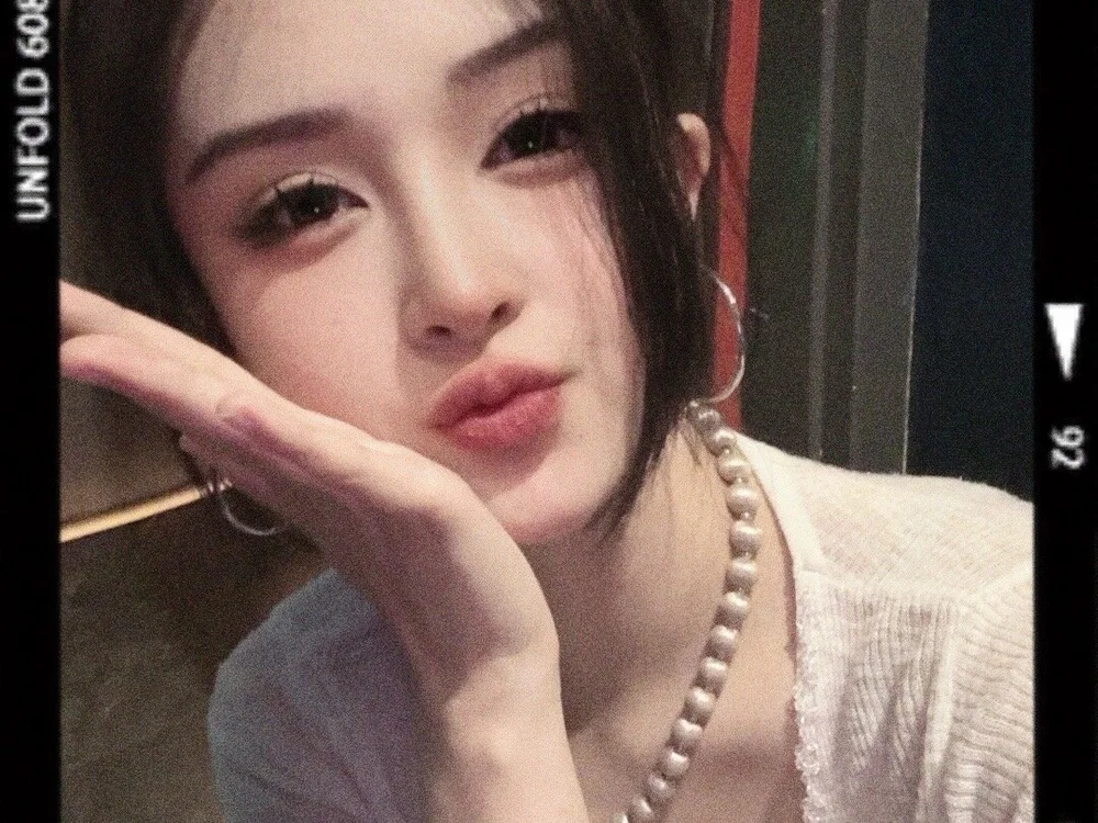 qiqi0888's Offline XXX Chat
