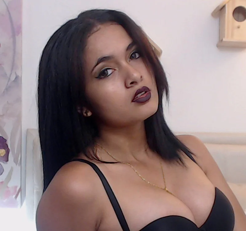 violet_rosh's Offline Chat Room