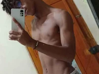 Онлайн чат XXX Santy_bigcock_01