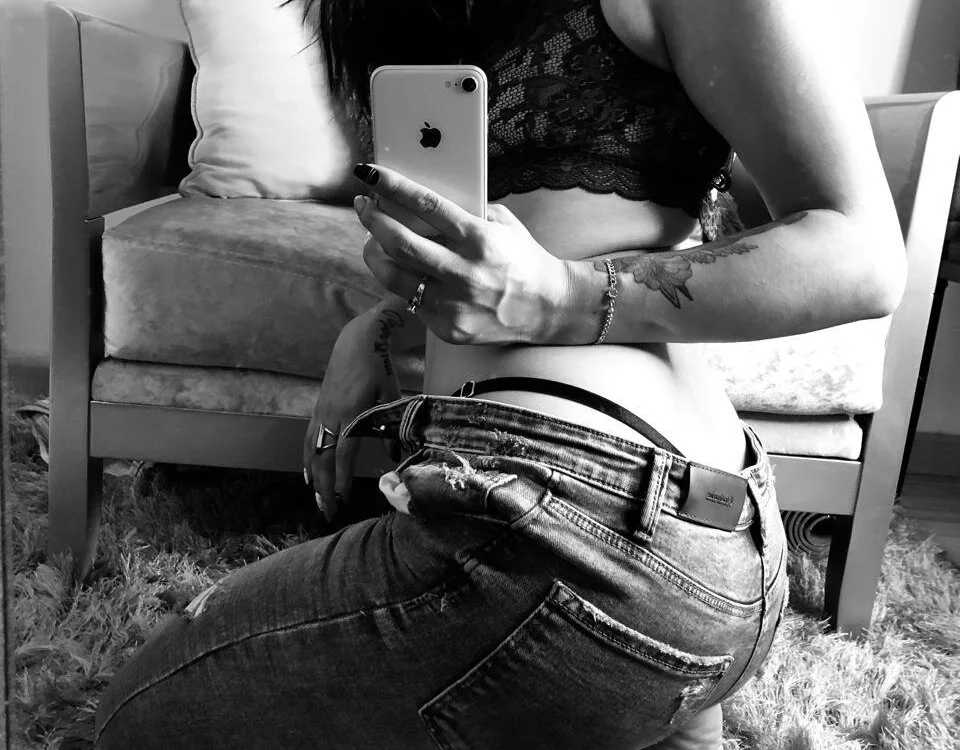 GabyummyのオフラインXXXチャット