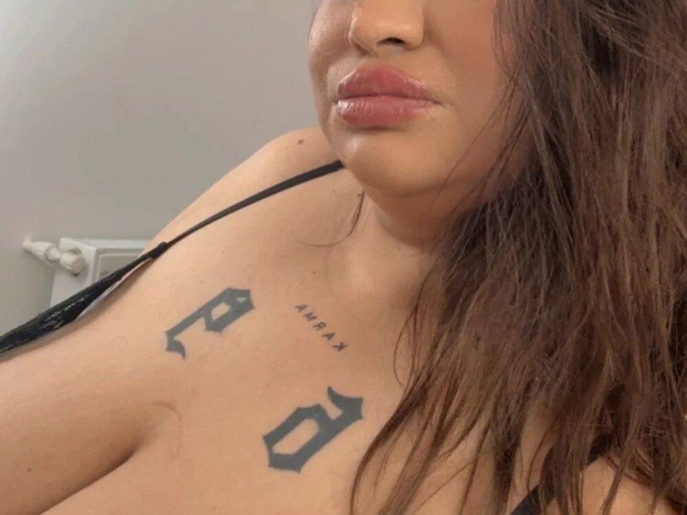 EvvaBBW – Offline XXX chat