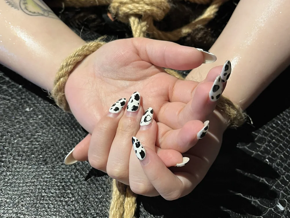 NicolleteN8mare's Offline XXX Chat