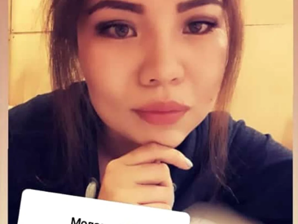 Simona_Cam Offline Chatraum