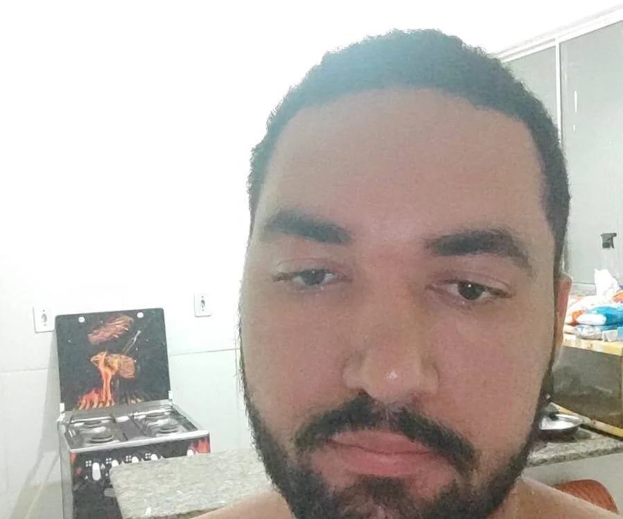 KarlMarx20 Offline XXX-chat