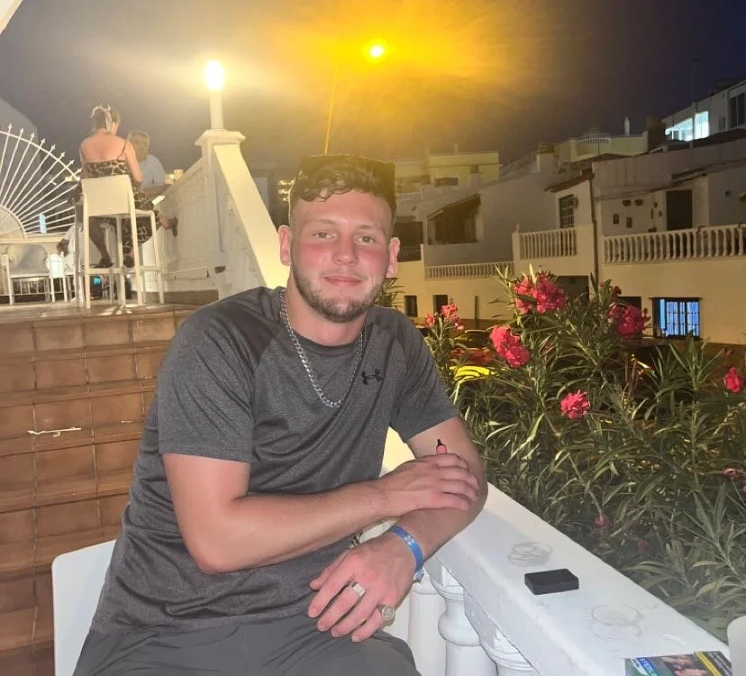 RugbyBoyBradders offline chatrum